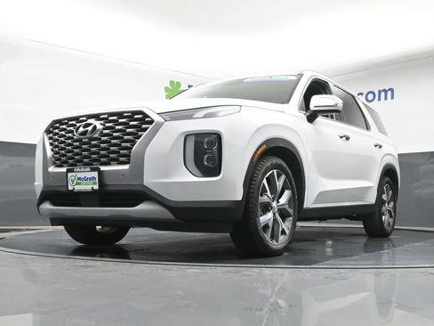 Used 2022 Hyundai Palisade SEL w/ Premium Package FWD image 7