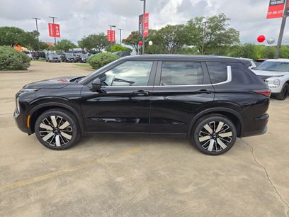 New 2026 Mitsubishi Outlander SE