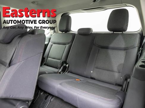 Used 2025 Ford Expedition Active AWD/4WD image 26