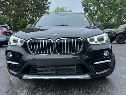 Used 2017 BMW X1 xDrive28i AWD/4WD image 3