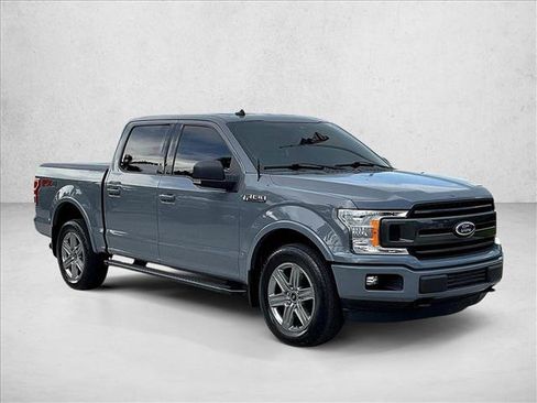 Used 2019 Ford F150 XLT w/ Equipment Group 302A Luxury AWD/4WD image 12