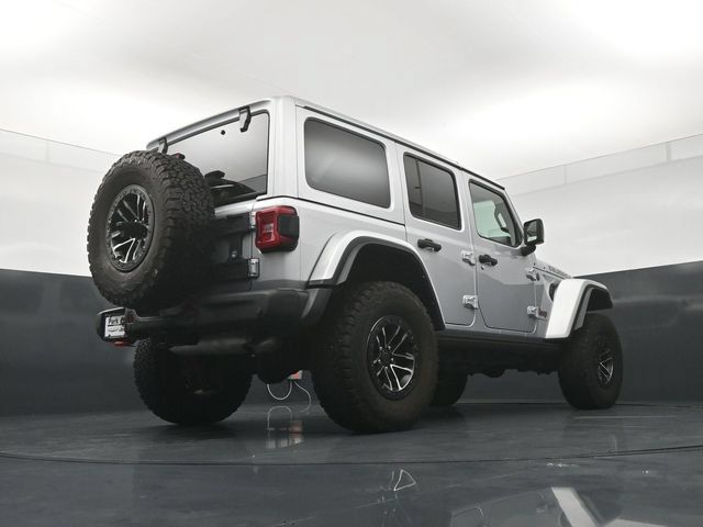 Used 2024 Jeep Wrangler Unlimited Rubicon AWD/4WD image 20