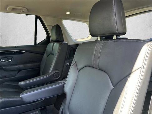 Used 2023 Honda Pilot EX-L image 24