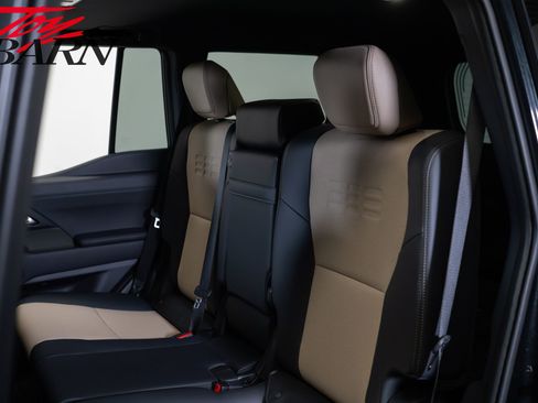 Used 2024 Lexus GX 550 AWD/4WD image 41