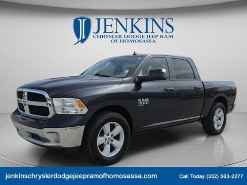 Used 2020 RAM 1500 Tradesman w/ Tradesman SXT Package RWD image 10