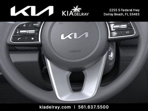 New 2026 Kia Seltos LX image 22