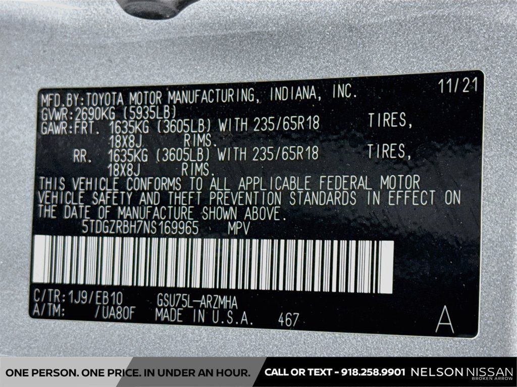 Used 2022 Toyota Highlander XLE AWD/4WD image 33