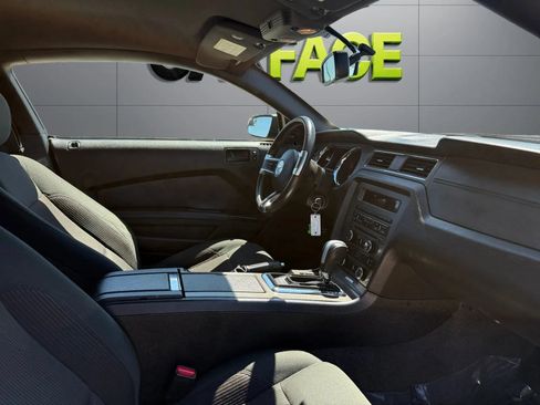 Used 2014 Ford Mustang Coupe w/ Equipment Group 102A RWD image 20