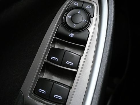 Used 2023 Chevrolet Malibu LT FWD image 12