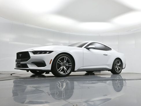 Certified 2024 Ford Mustang Coupe image 42