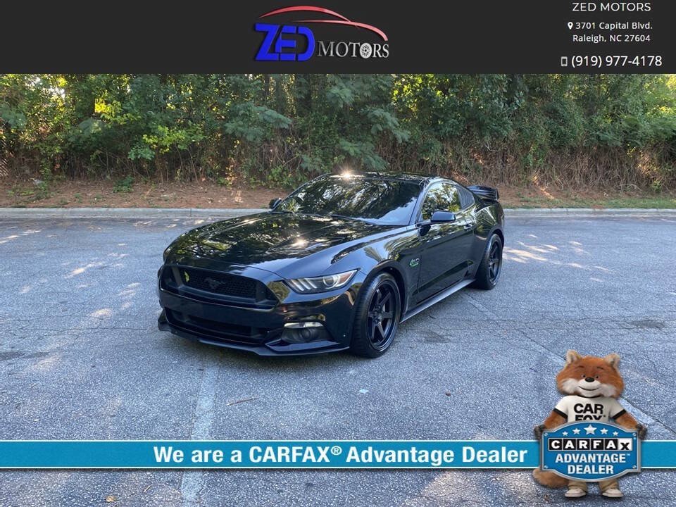 Used 2017 Ford Mustang GT RWD image 1