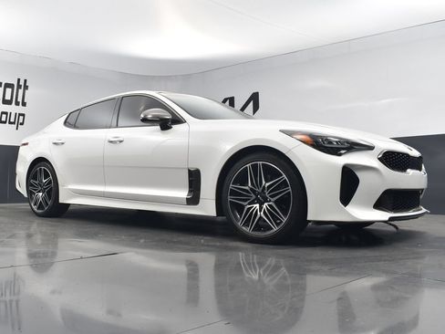 Used 2022 Kia Stinger GT1 w/ Red Interior Color Package RWD image 23