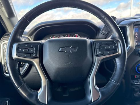 Used 2019 Chevrolet Silverado 1500 LT Trail Boss image 19