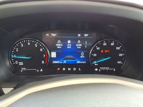 Used 2023 Ford Explorer XLT w/ Equipment Group 202A RWD image 7