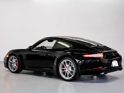 Used 2013 Porsche 911 Carrera S RWD image 8