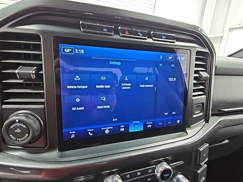 Used 2022 Ford F150 XLT w/ Equipment Group 302A High image 16