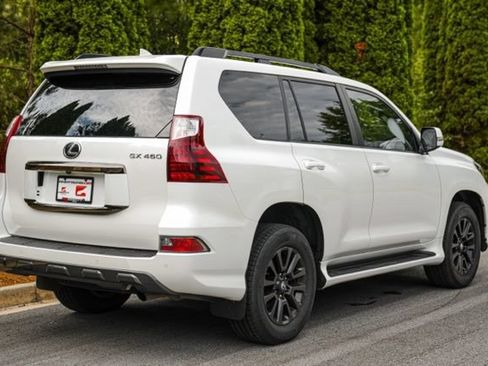 Used 2022 Lexus GX 460 w/ Black Line Special Edition AWD/4WD image 15
