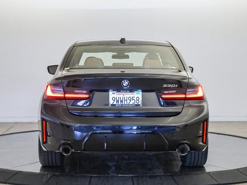 Used 2026 BMW 330i Sedan w/ M Sport Package RWD image 3