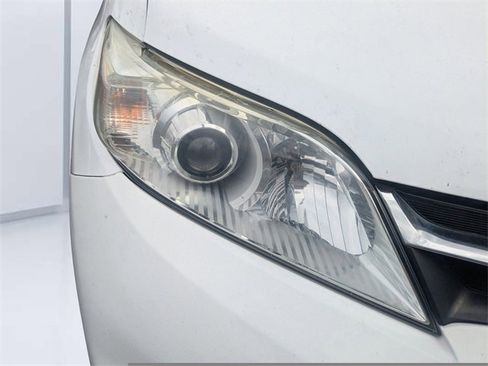 Used 2019 Toyota Sienna LE image 10