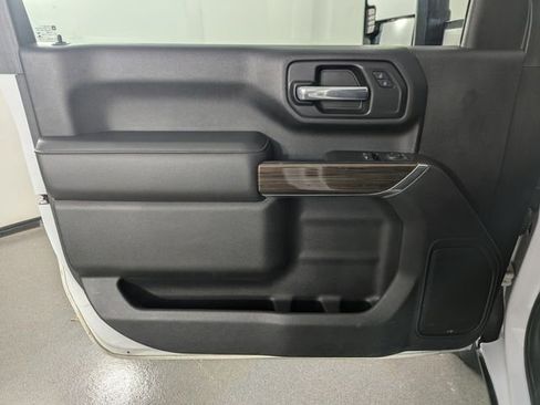 Used 2020 Chevrolet Silverado 2500 LT AWD/4WD image 14