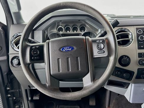 Used 2016 Ford F350 XLT w/ XLT Premium Package image 11