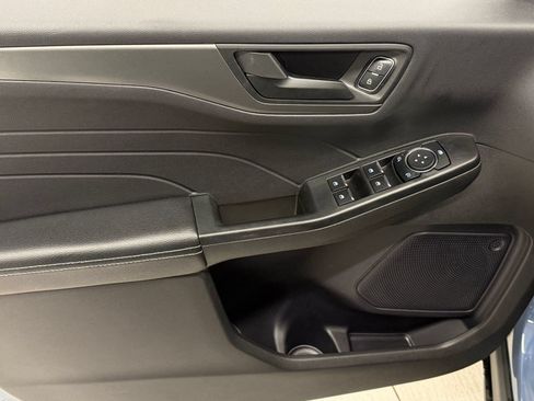 Certified 2024 Ford Escape Active AWD/4WD image 12
