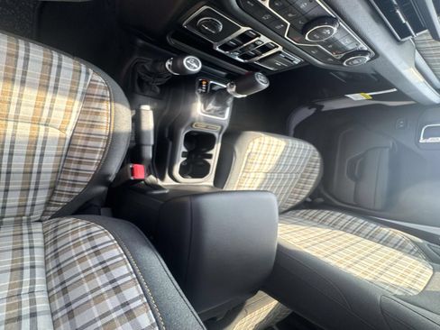 New 2026 Jeep Gladiator Sport AWD/4WD image 23
