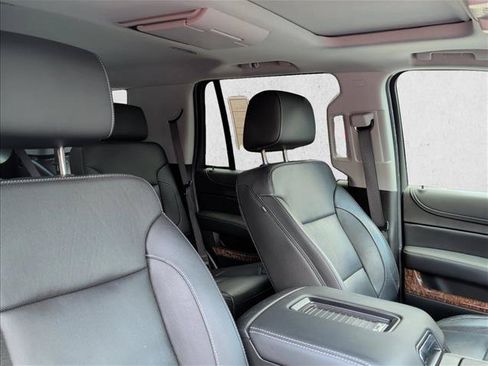Used 2019 Chevrolet Tahoe Premier RWD image 24