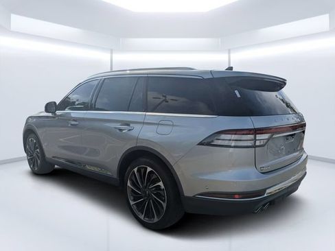 Used 2021 Lincoln Aviator Reserve w/ Equipment Group 202A AWD/4WD image 5