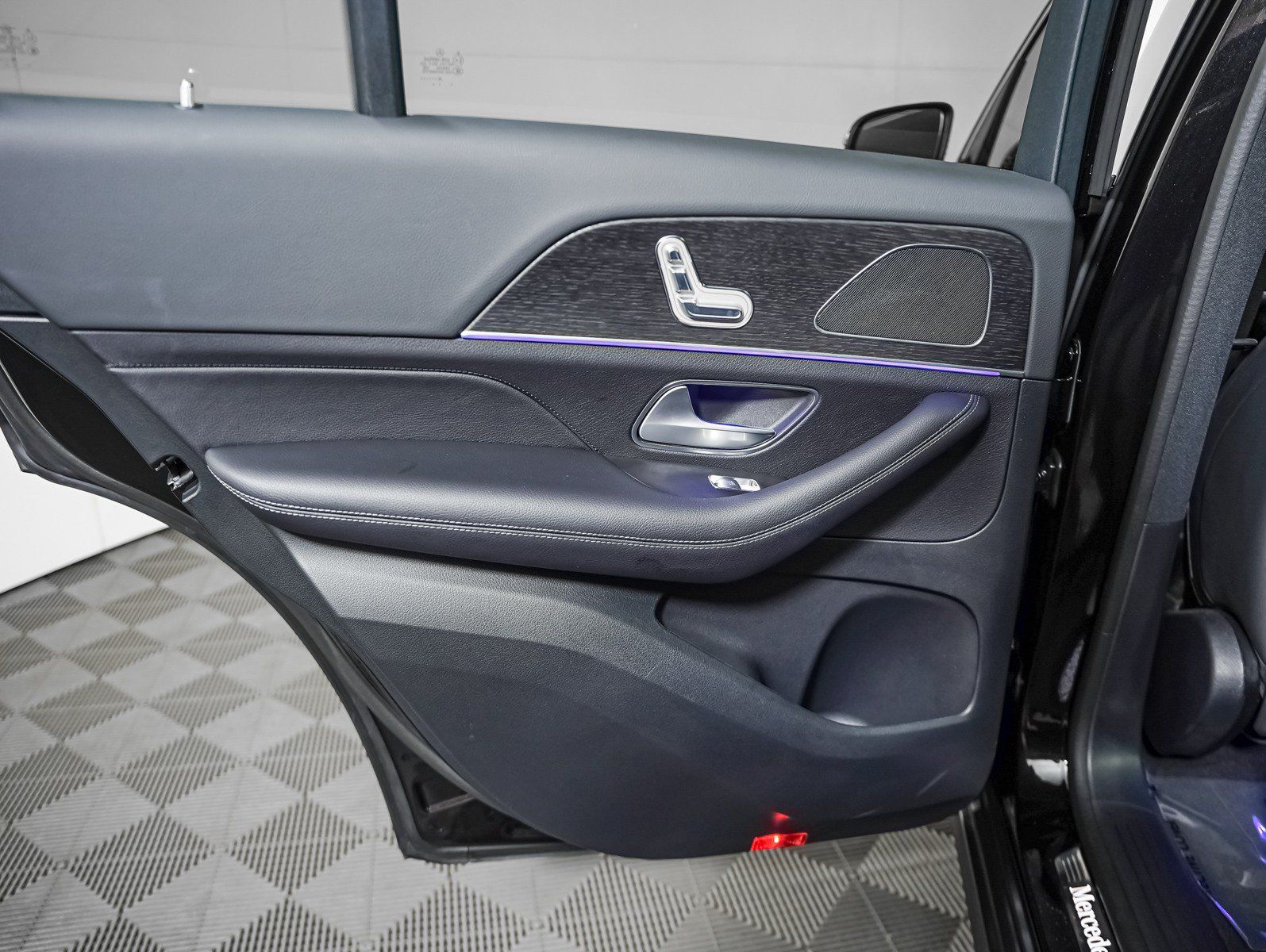 Certified 2026 Mercedes-Benz GLE 350 4MATIC image 27