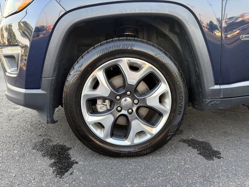Used 2018 Jeep Compass Limited AWD/4WD image 26