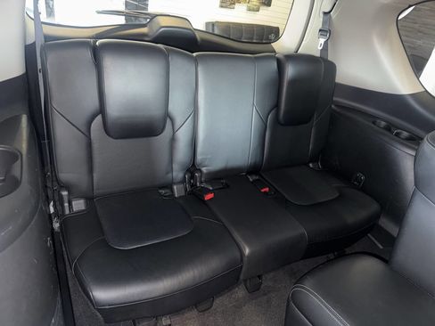 Used 2015 INFINITI QX80 Luxe w/ 22" Wheel Package image 31