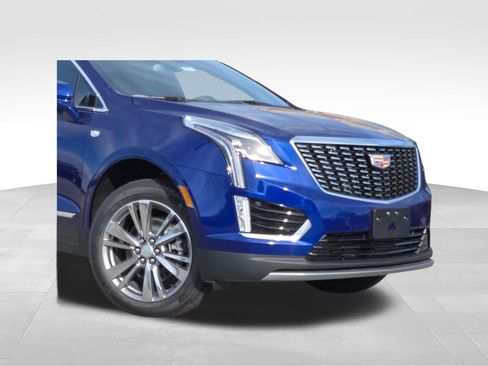 New 2025 Cadillac XT5 Premium Luxury w/ LPO, Floor Liner Package FWD image 2