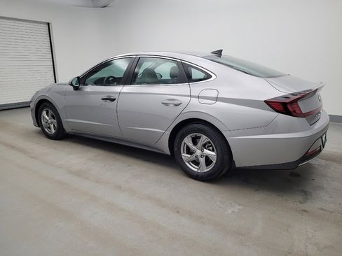 Used 2023 Hyundai Sonata SE image 3