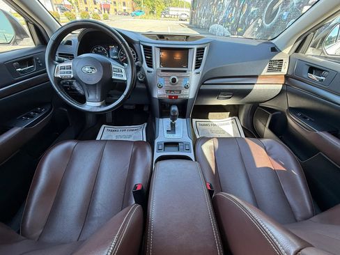 Used 2014 Subaru Outback 2.5i Limited AWD/4WD image 3