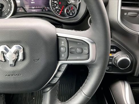 Used 2025 RAM 1500 Big Horn image 32