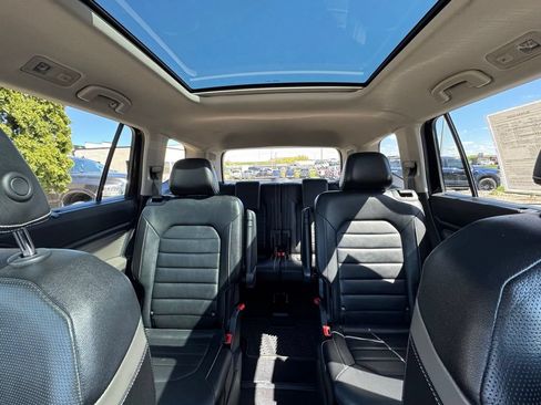Used 2023 Volkswagen Atlas SEL Premium AWD/4WD image 26