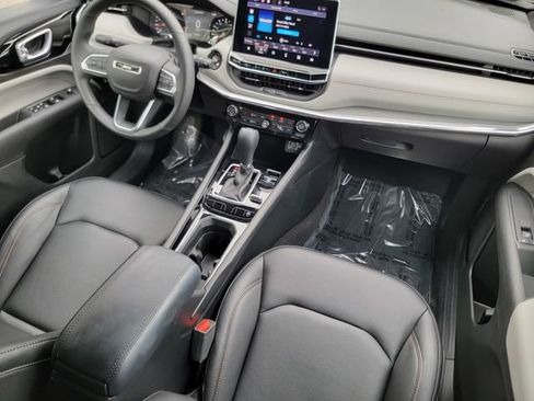 Certified 2024 Jeep Compass Limited AWD/4WD image 39