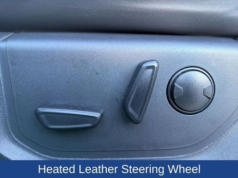 Certified 2024 Ford Expedition XLT image 13