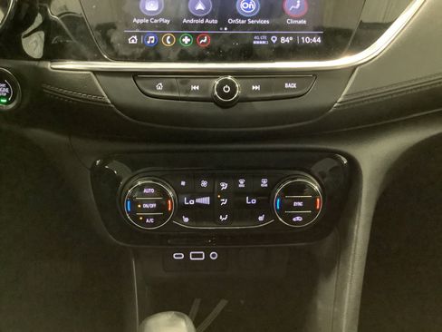 Used 2023 Buick Encore GX Select w/ Safety Package II AWD/4WD image 18