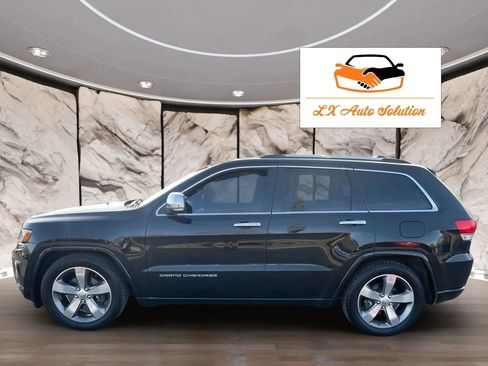 Used 2014 Jeep Grand Cherokee Overland w/ Advanced Technology Group AWD/4WD image 7