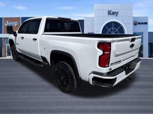 Used 2024 Chevrolet Silverado 3500 LT w/ Z71 Sport Edition AWD/4WD image 4