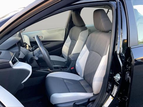 Certified 2025 Toyota Corolla LE image 7