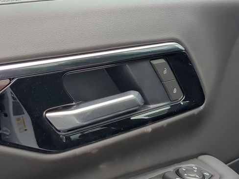New 2026 Chevrolet Suburban LS AWD/4WD image 20