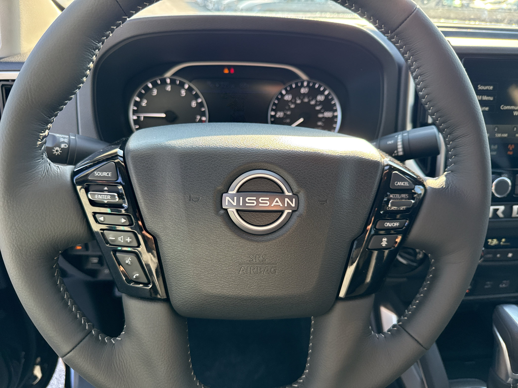New 2027 Nissan Frontier SV w/ SV Convenience Package AWD/4WD image 5