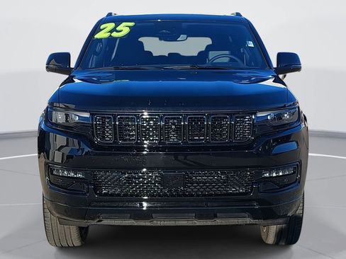 New 2025 Jeep Wagoneer Series II w/ Convenience Group I image 2