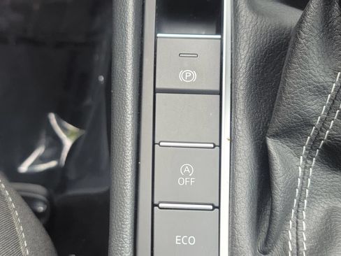 Used 2024 Volkswagen Jetta Sport FWD image 30