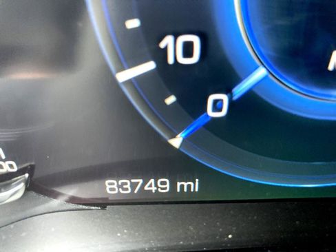 Used 2019 Cadillac Escalade Premium Luxury image 20