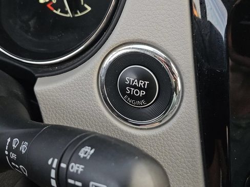 Used 2021 Nissan Rogue Sport SL w/ Premium Package FWD image 28