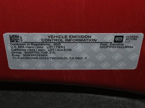 Used 2025 Chevrolet Colorado ZR2 w/ Technology Package AWD/4WD image 94